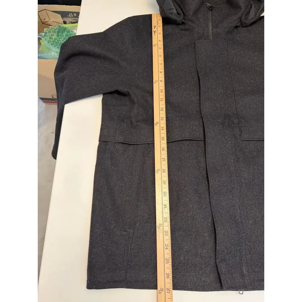 Lululemon Men’s Storm Break Rain Jacket Size L Heathered Black Wool Hooded